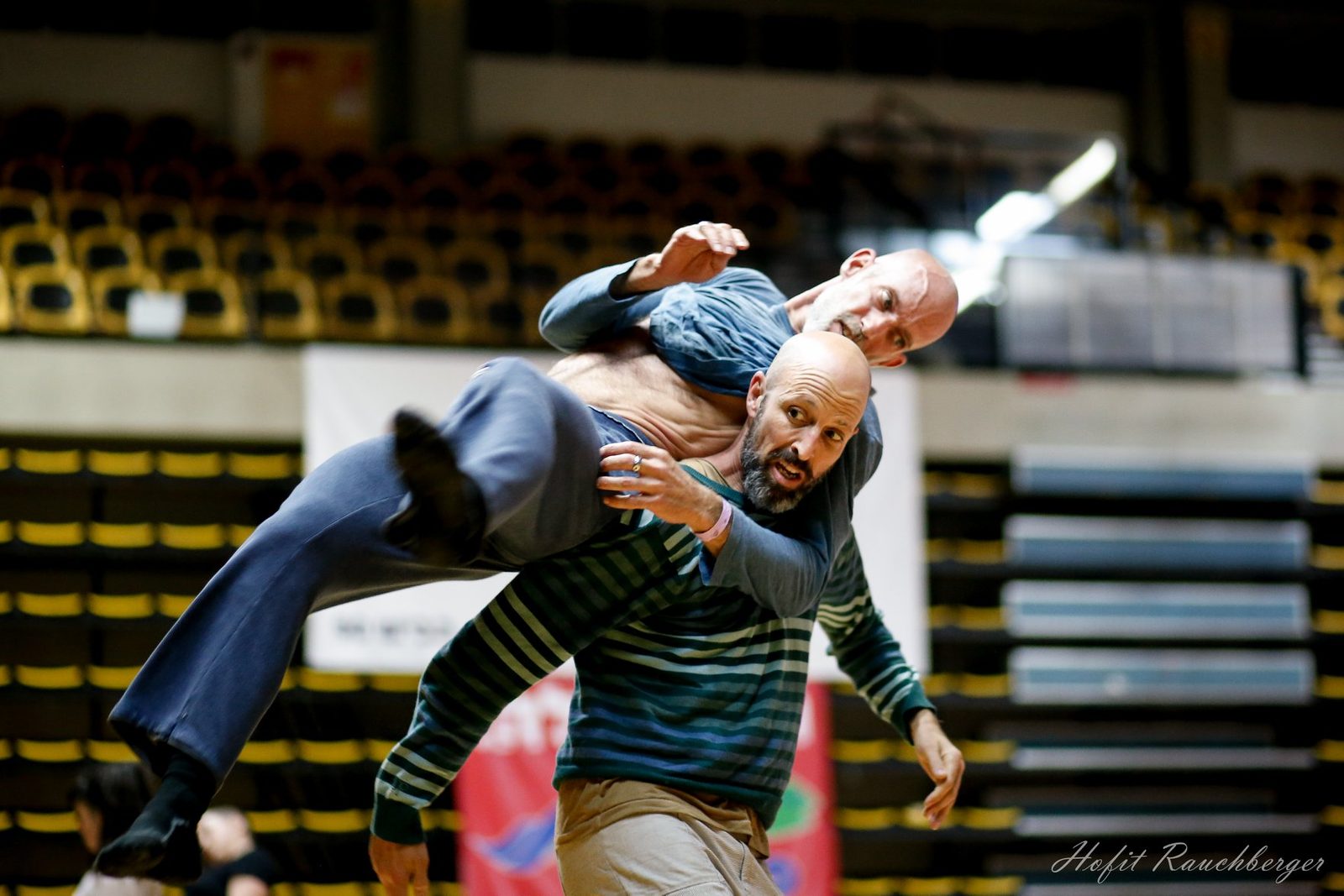 Sensing the Lift - Contact Improvisation Workshop with Noam Carmeli